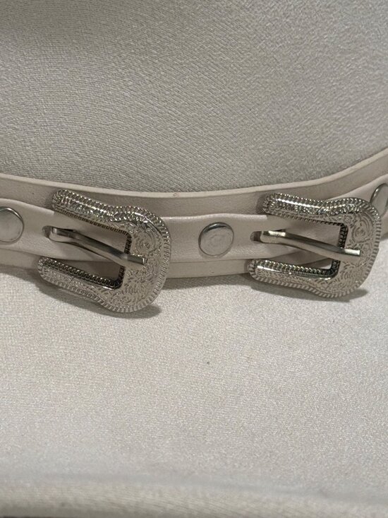 8 Other Reasons Revolve Buckle Faux Suede Ivory Cowboy Hat New main image 5